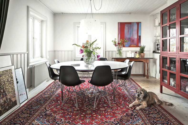 Clash of the Patterns: Five Tips to Successfully Pair Persian Rugs With Your Decor