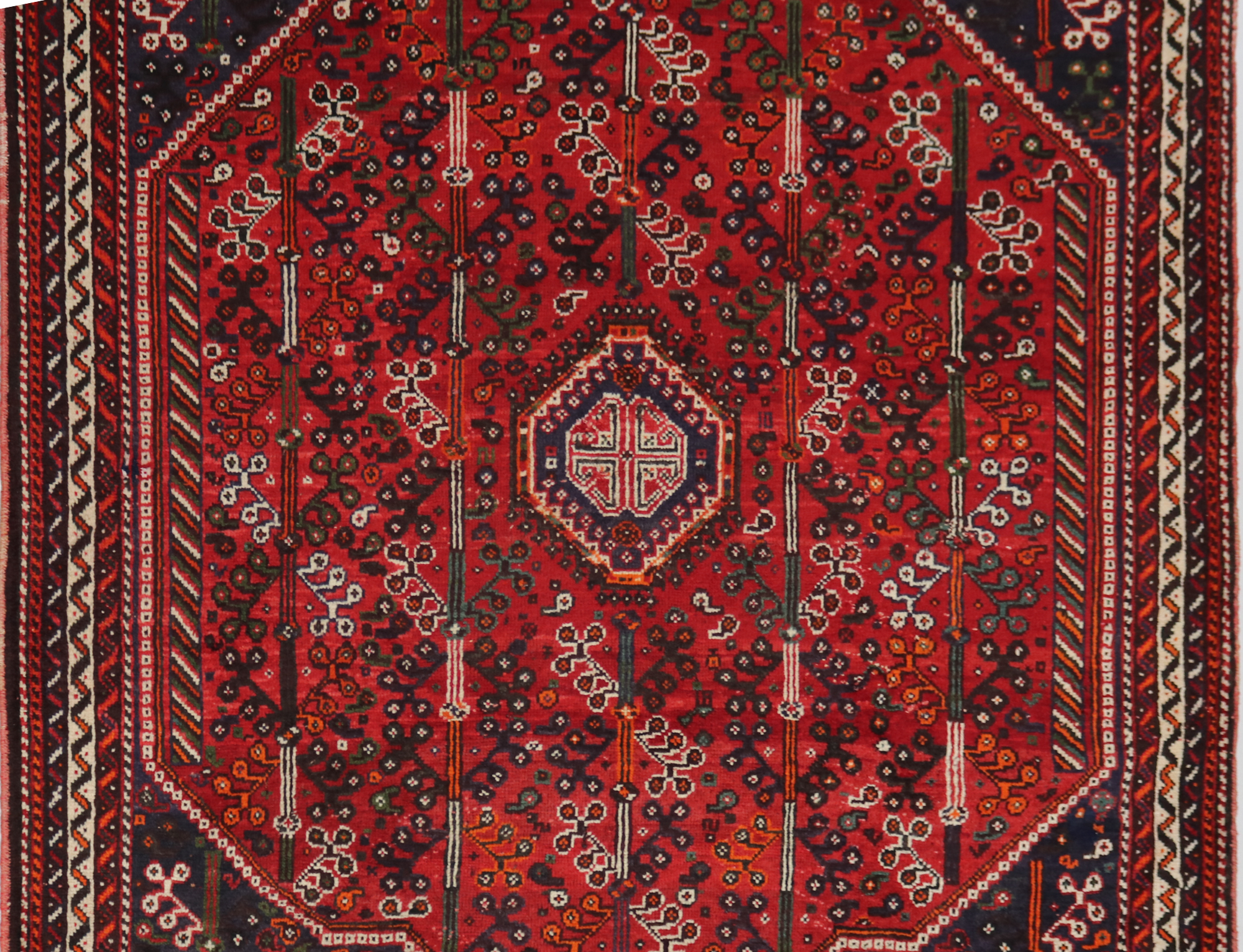 Shiraz Qashqai Fine Pictorial Persian Rug (Ref 101754) 295x213cm