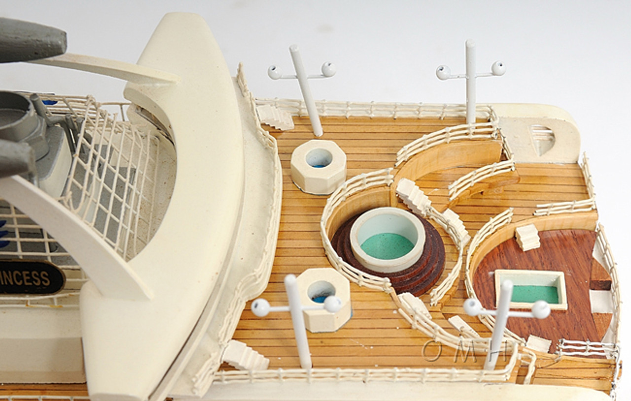 Diamond Princess Cruise Ship Model Ocean Liner