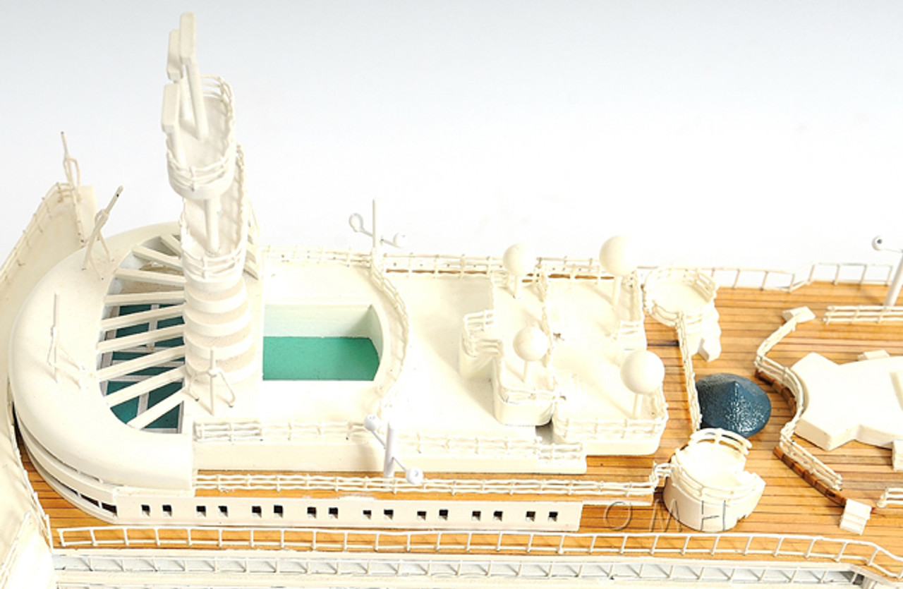 Diamond Princess Cruise Ship Model Ocean Liner