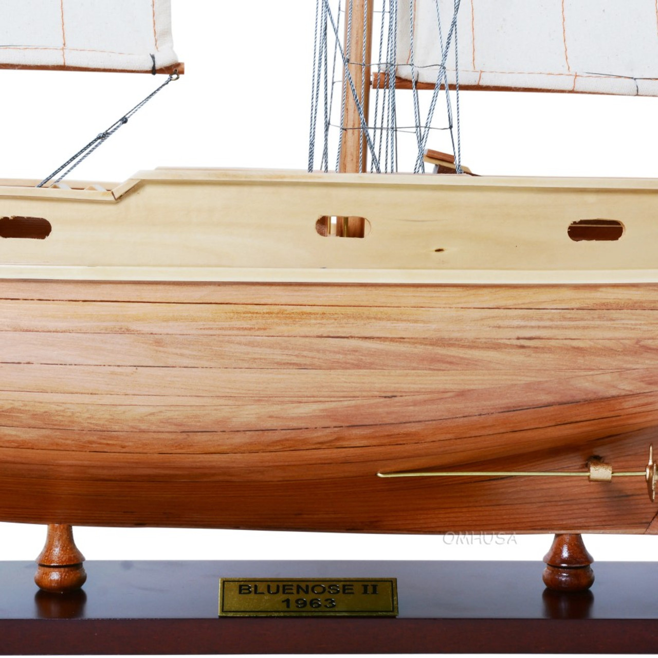 Schooner Bluenose II Wooden Model 29.5