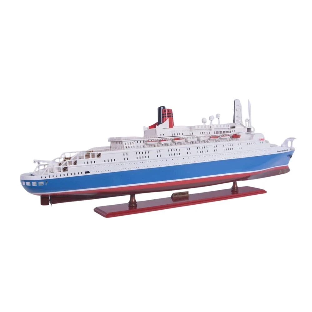 RMS Queen Elizabeth II Ocean Liner Model Cruise Ship