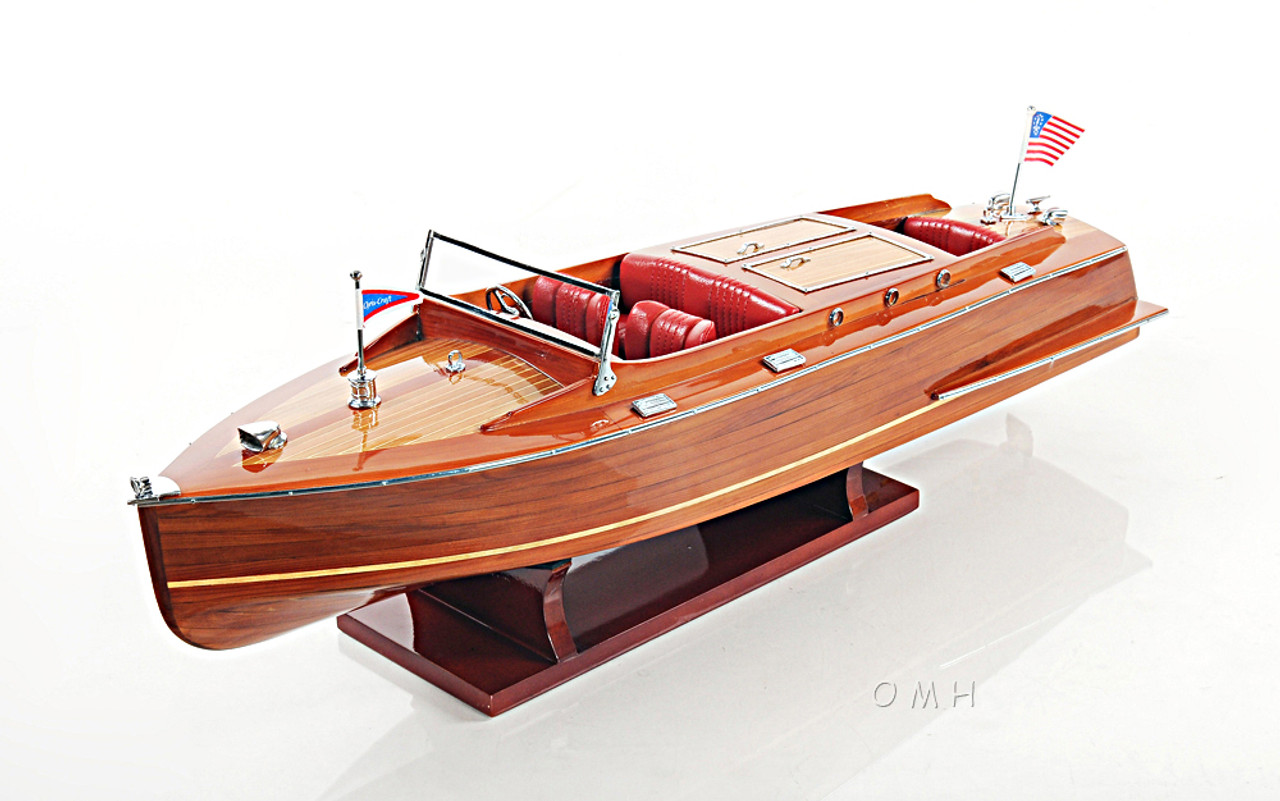 wooden runabout boat