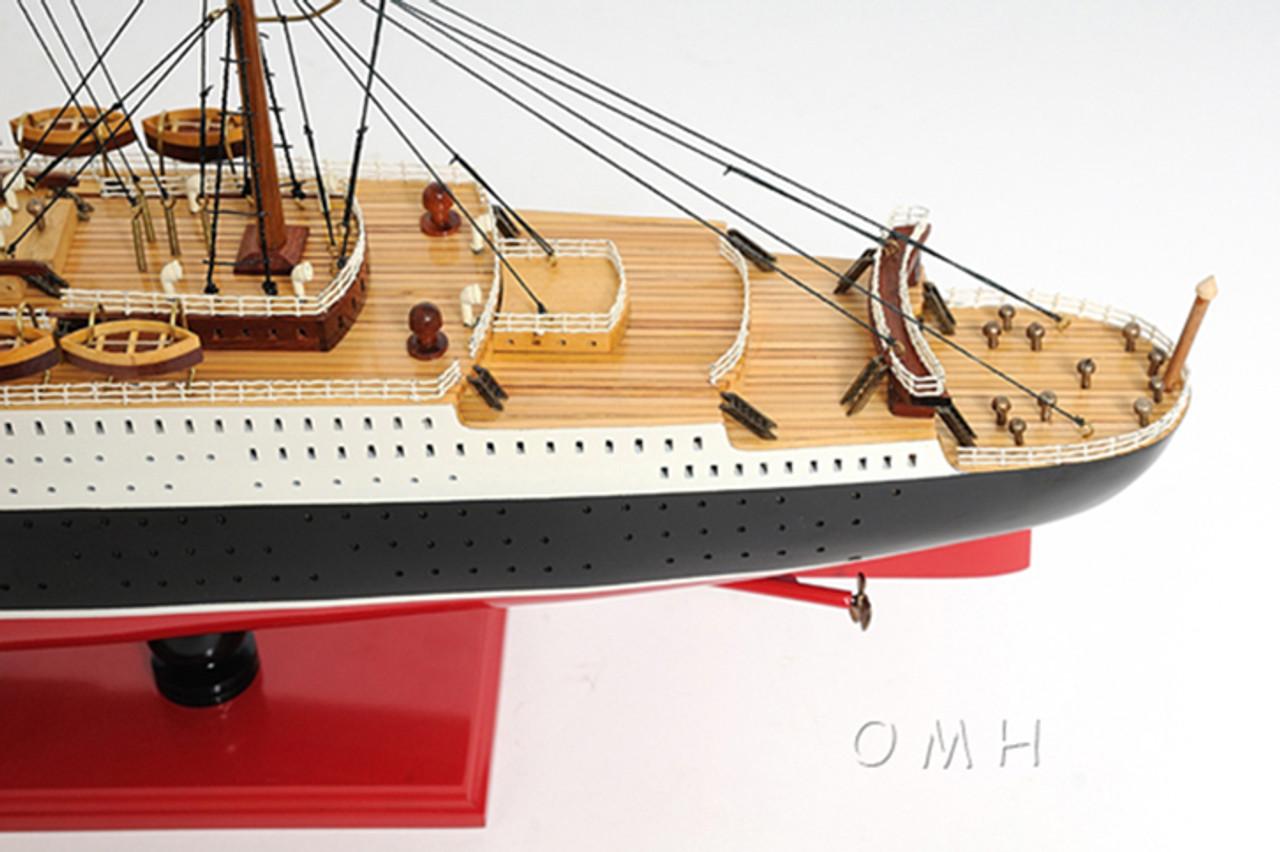 Queen Mary Ocean Liner Model Cruise Ship