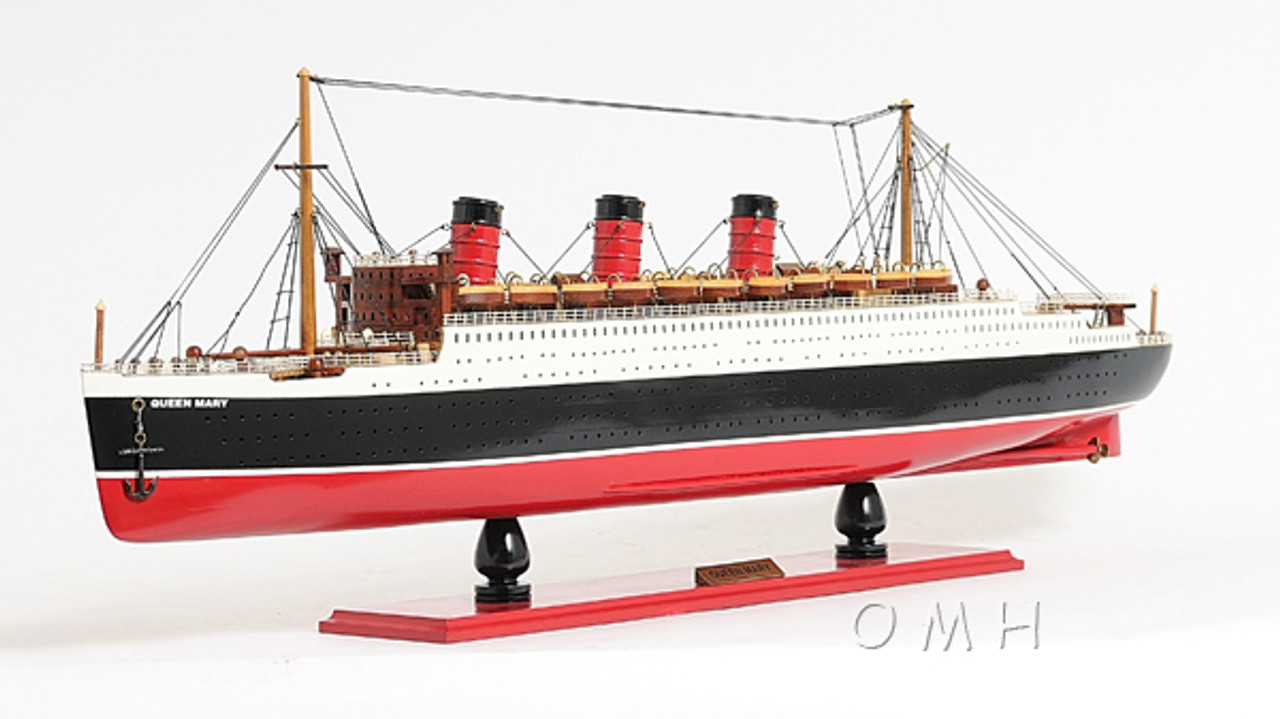 Queen Mary Ocean Liner Model Cruise Ship