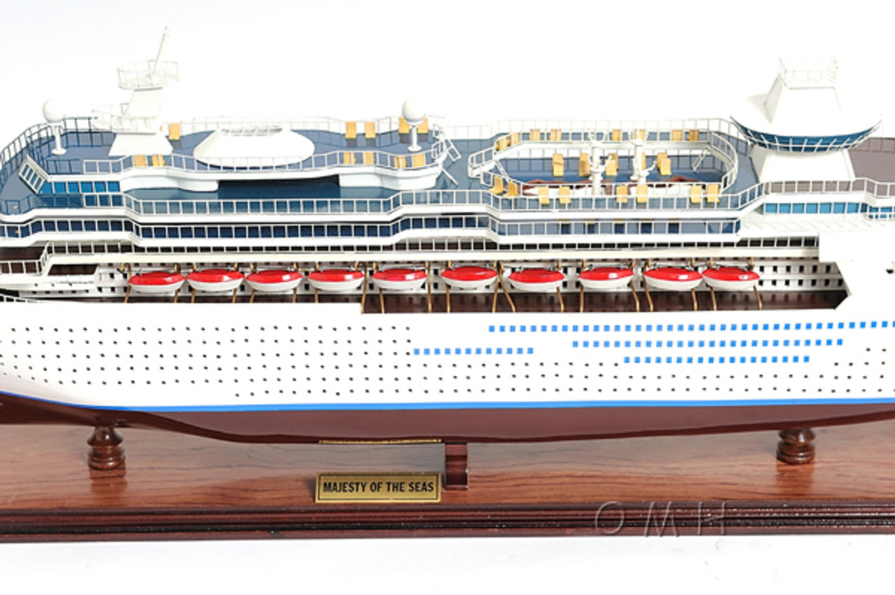 royal caribbean toy cruise ship