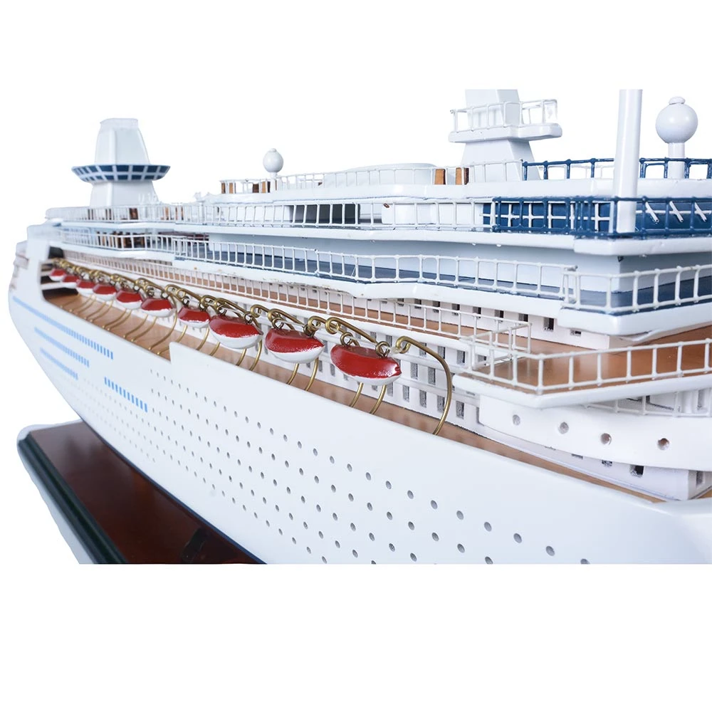 Majesty Seas Royal Caribbean Cruise Ship Model