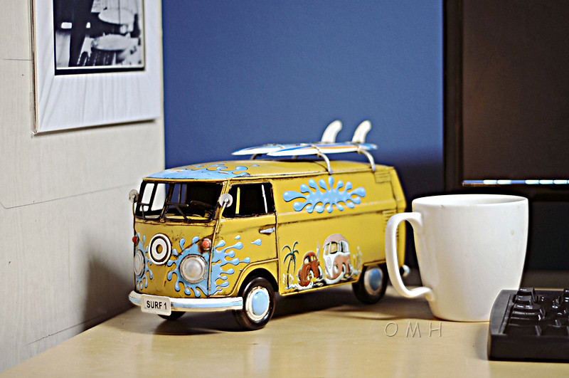Volkswagen VW Bus Metal Car Model Surf Boards
