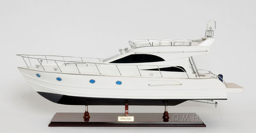 Viking Sport Cruiser Motor Yacht Model Power Boat