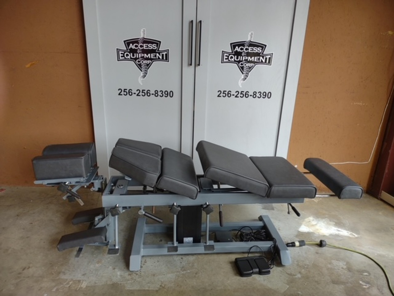 Looking for a Used Omni Table, Used Omni Chiropractic Tables, Omni elevation adjusting Table, Used Omni Table for sale, chiropractic tables for sale used?