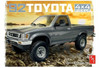 AMT 1082 1:20 1992 Toyota 4x4 Pick-Up