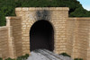 Monroe Models 164 HO STONE TUNNEL SINGLE