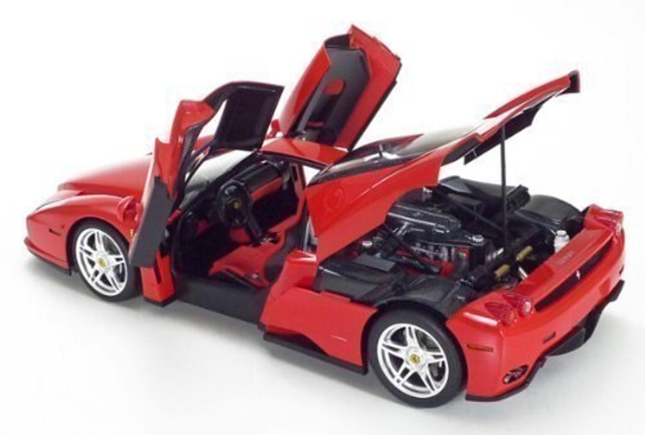 Tamiya Enzo Ferrari with Detailed Parts 1/24 Scale Model Building