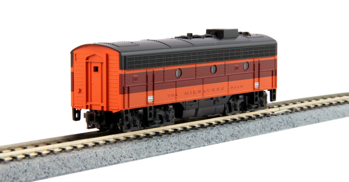 Kato 106-0431 N Scale Milwaukee Road FP7A F7B 2-Locomotive Set