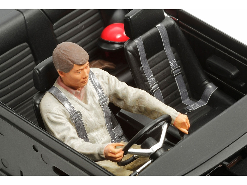 Tamiya 24335 1/24 Scale 1970 Nissan Skyline 2000 GT-R Street