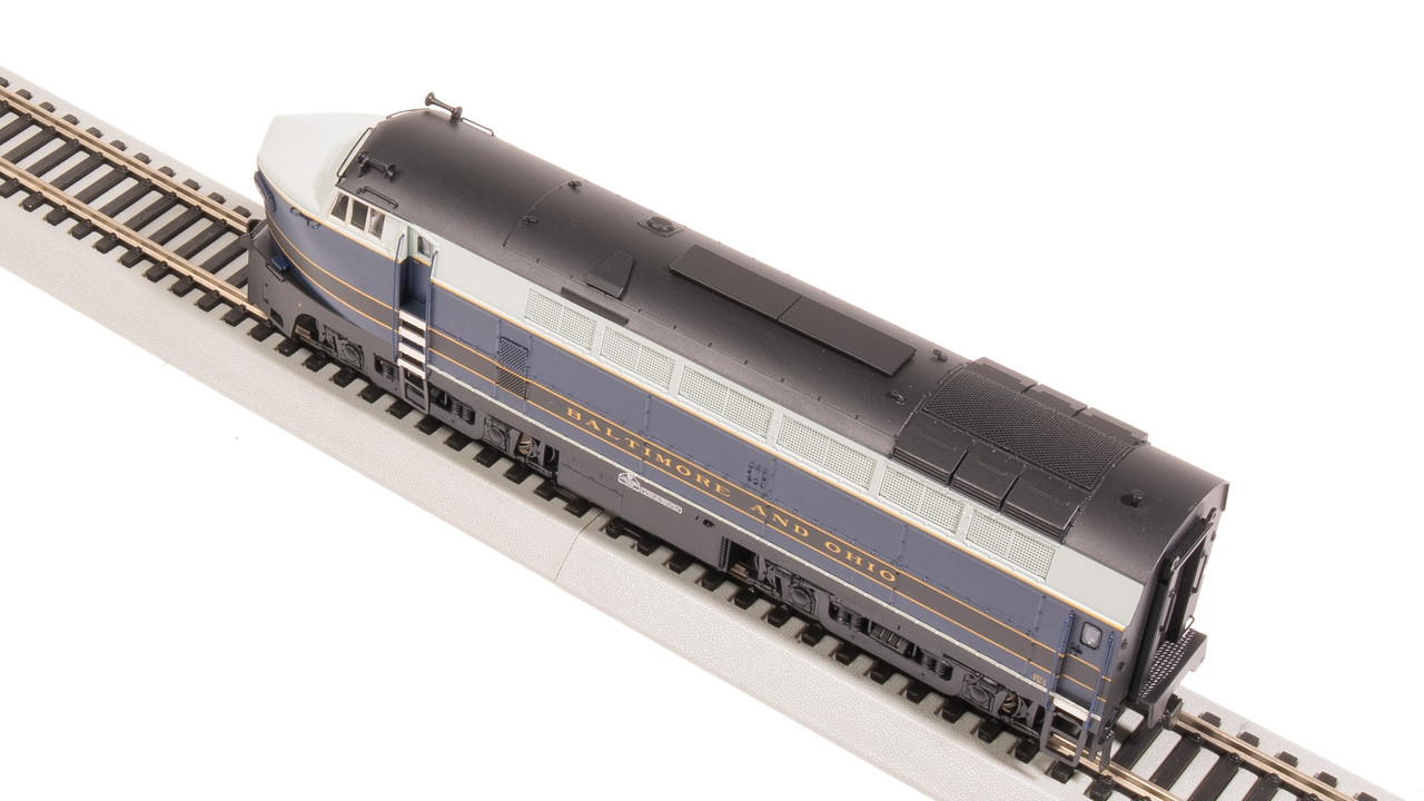 Broadway Limited 7695 HO Baltimore & Ohio RF-16 Sharknose Diesel