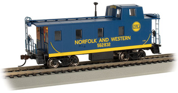 Bachmann 14003 HO Streamlined Caboose with Offset Cupola - Norfolk Western #562832