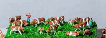 Rock Island Hobby RIH062300 HO Scale 16 Cows and 2 Dairy Farmers