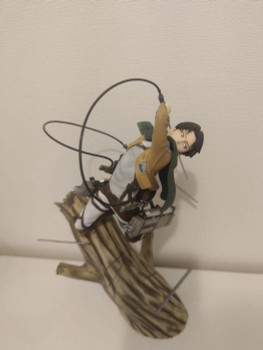 Kotobukiya PV150 1:8 ARTFX J Attack on Titan Levi Renewal Package Ver. Figure Kotobukiya PV150 1:8 ARTFX J Attack on Titan Levi Renewal Package Ver. Figure