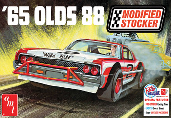 AMT 1474 1:25 Scale 1965 Olds 88 Modified Stocker Collectible Plastic Model Kit