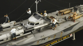 Italeri 5624 1:35 Vosper MTB 74 with Crew Plastic Model Kit Royal Navy