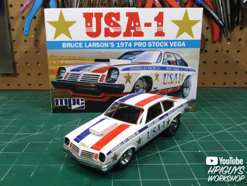 MPC 828 1:25 Bruce Larson USA-1 Pro Stock Vega Plastic Model Kit Hobby
