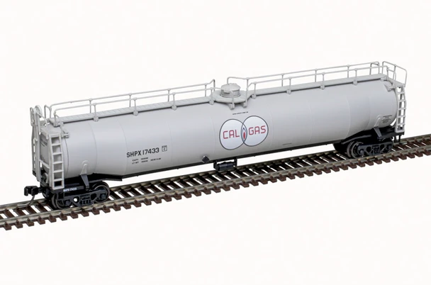 Atlas 50005366 N Scale Cal Gas 33,000 Gallon Tank Car #SHPX 17431