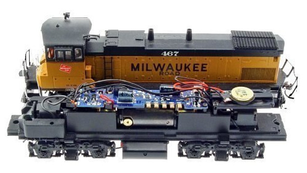 MRC HO Drop-In Sound Decoder: Athearn MP15 For DC And DCC