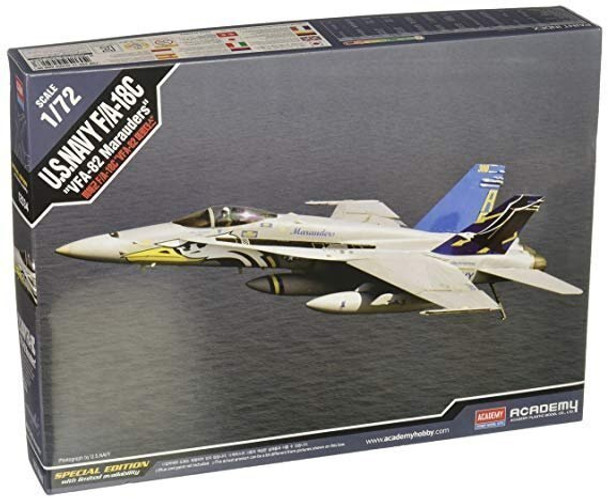 Academy 12534 1:72 FA18C US NAVY VFA82