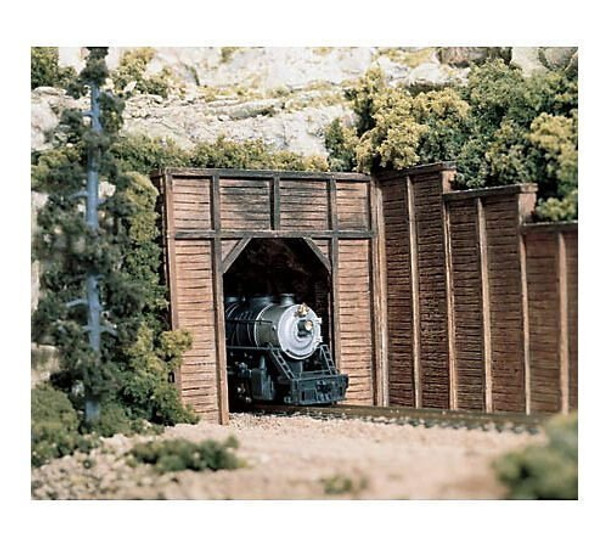 Woodland 1154 N Scale Timber Single Portal