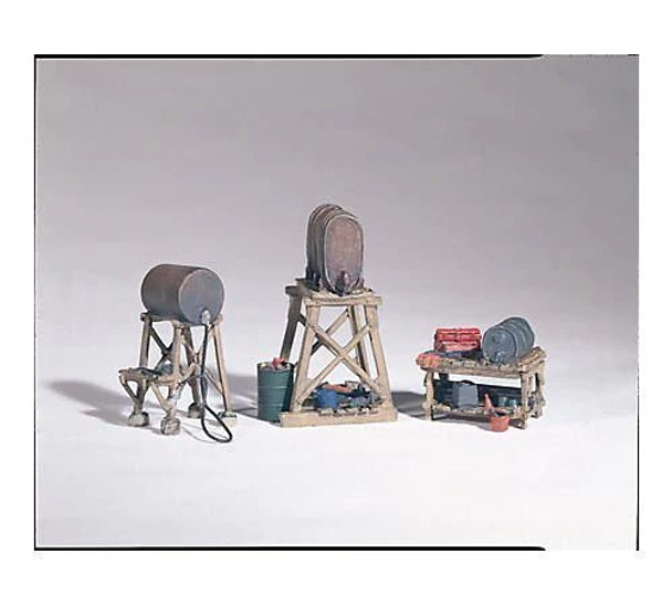Woodland Scenics D212 HO Scale 3 Fuel Stands Kit