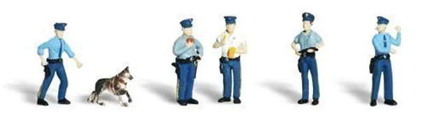 Woodland Scenics HO Scale Scenic Accents Figures/People Set Policemen (6)