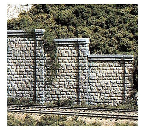 Woodland 1159 N Scale Cut Stone Retaining Wall