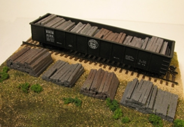 Monroe Models 2108 HO WEATHERED RR TIE STACK