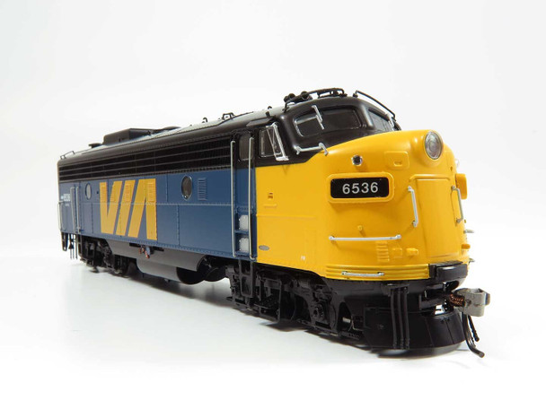 Rapido 220579 HO Scale VIA Rail (No Logo On Nose) FP9A Locomotive #6536