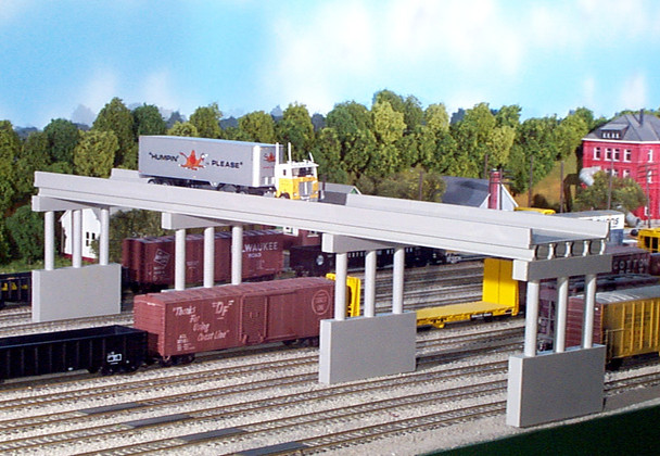 Rix Products 0163 N Scale Modern 150? Highway Overpass W/Piers