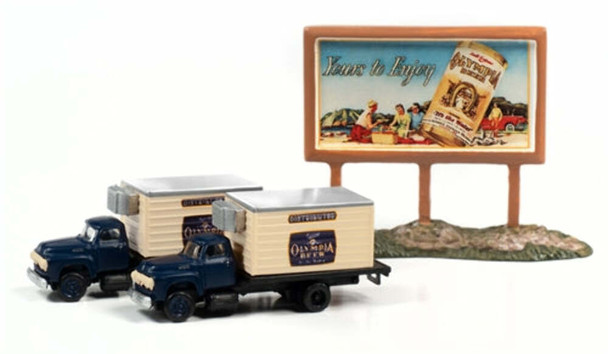 Classic Metal Works 60004 N Ford Beer Truck W-Country Billboard Olympia Beer (2)