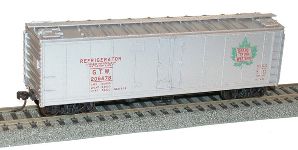 Accurail 8319 HO 40' Steel Refrigerator Car Grand Trunk Western Unassembled Kit