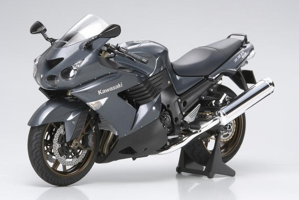 Tamiya 14111 1:12 Scale Kawasaki ZZR 1400 Plastic Model Kit