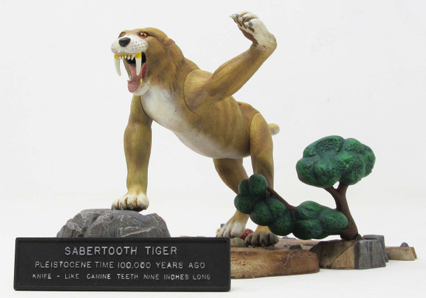 Atlantis A733 1:13 Prehistoric Scenes Saber Tooth Tiger Snap Model Kit