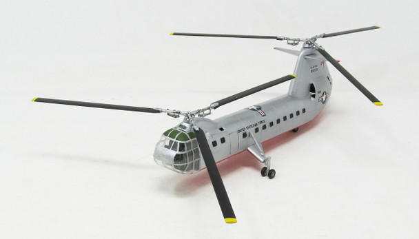 Atlantis H223 1:96 Piasecki H-16 Transporter Helicopter with Swivel Stand Kit
