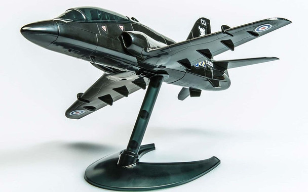 Airfix J6003 BAE Hawk QUICKBUILD Jet Aircraft Plastic Model Kit Hobby Display