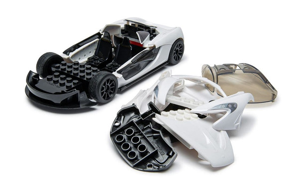 Airfix J6028 McLaren P1 QUICKBUILD White Supercar Plastic Model Kit Hobby