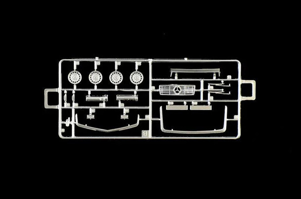 Italeri 3632 1:24 Mercedes-Benz 450 SLC Plastic Model Kit Rally Coupe Hobby