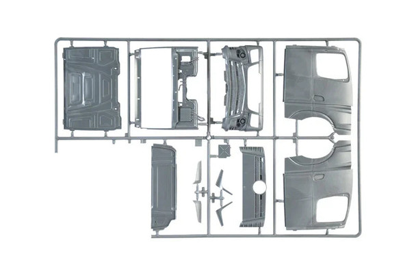Italeri 3968S 1:24 Mercedes-Benz Actros MP4 Big Space GP Edition Model Kit
