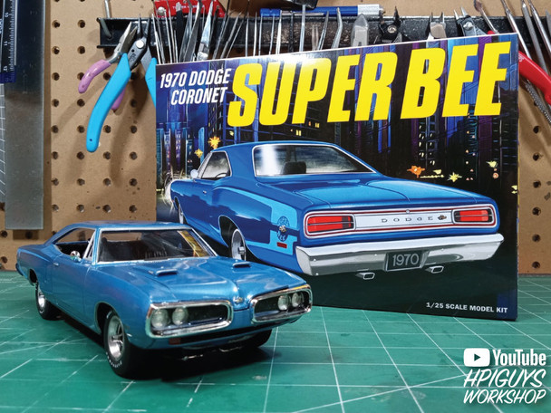 MPC 985 1:25 1970 Dodge Coronet Super Bee Plastic Model Kit Hobby Collectible