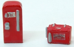 J & L Innovations 635 N Scale Mini Custom Soda Machine Set RC Cola (2)