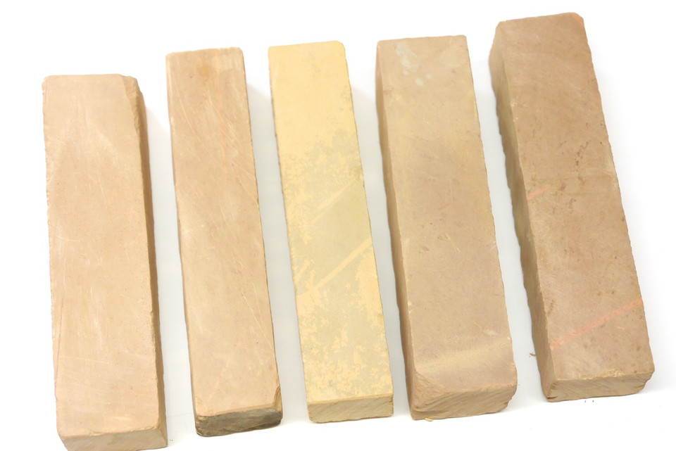 Small Red Aoto Small Red Aoto