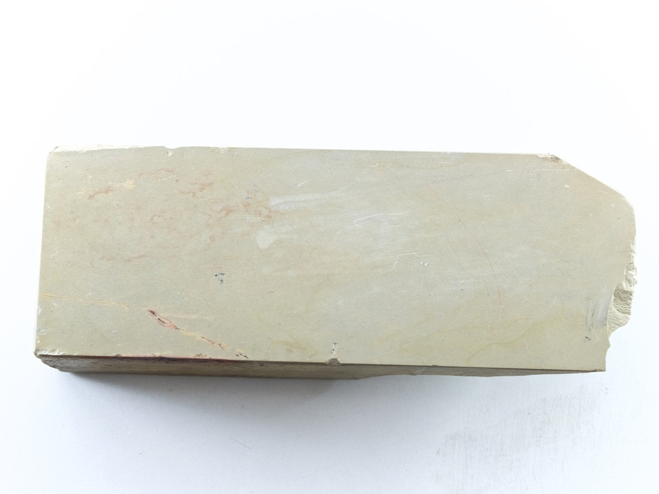 Damaged Red Aoto (a1338)