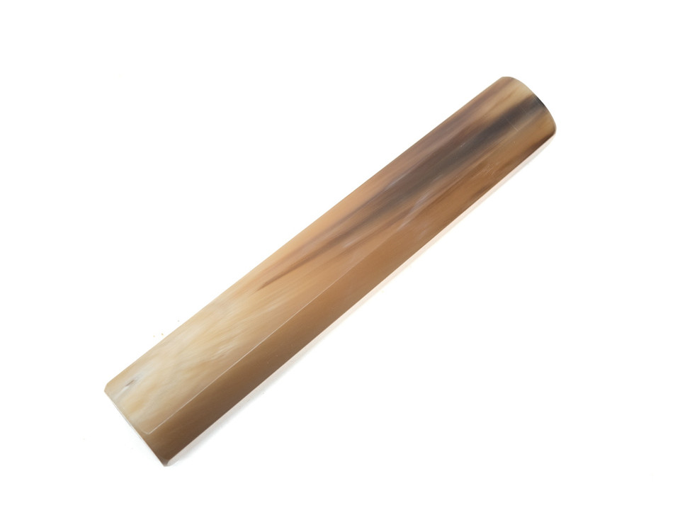 Solid Blond Horn Handle 145mm nr 4